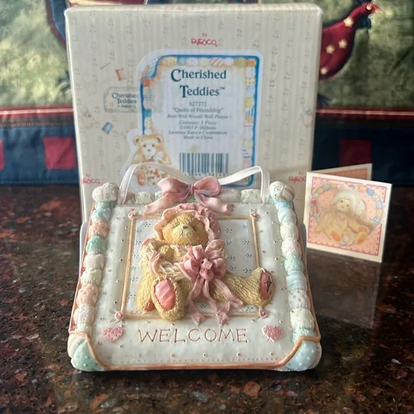 Cherished Teddies - This is a wall plaque. - Picture 1 of 6